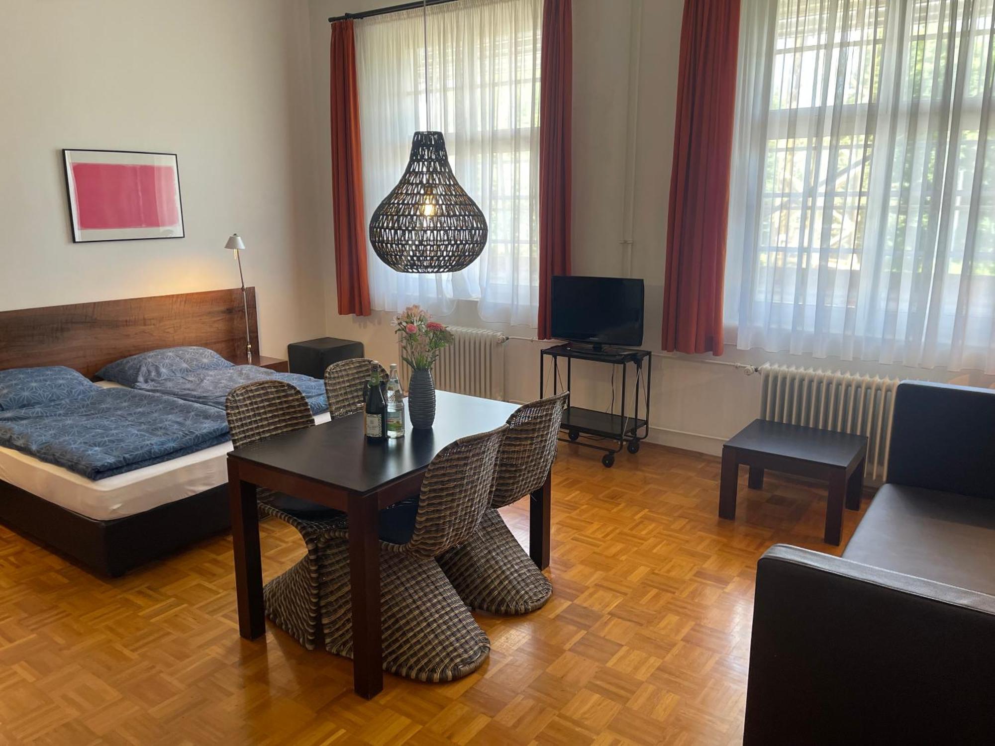 Whliving - Apartments & Studios In Konstanz Dış mekan fotoğraf